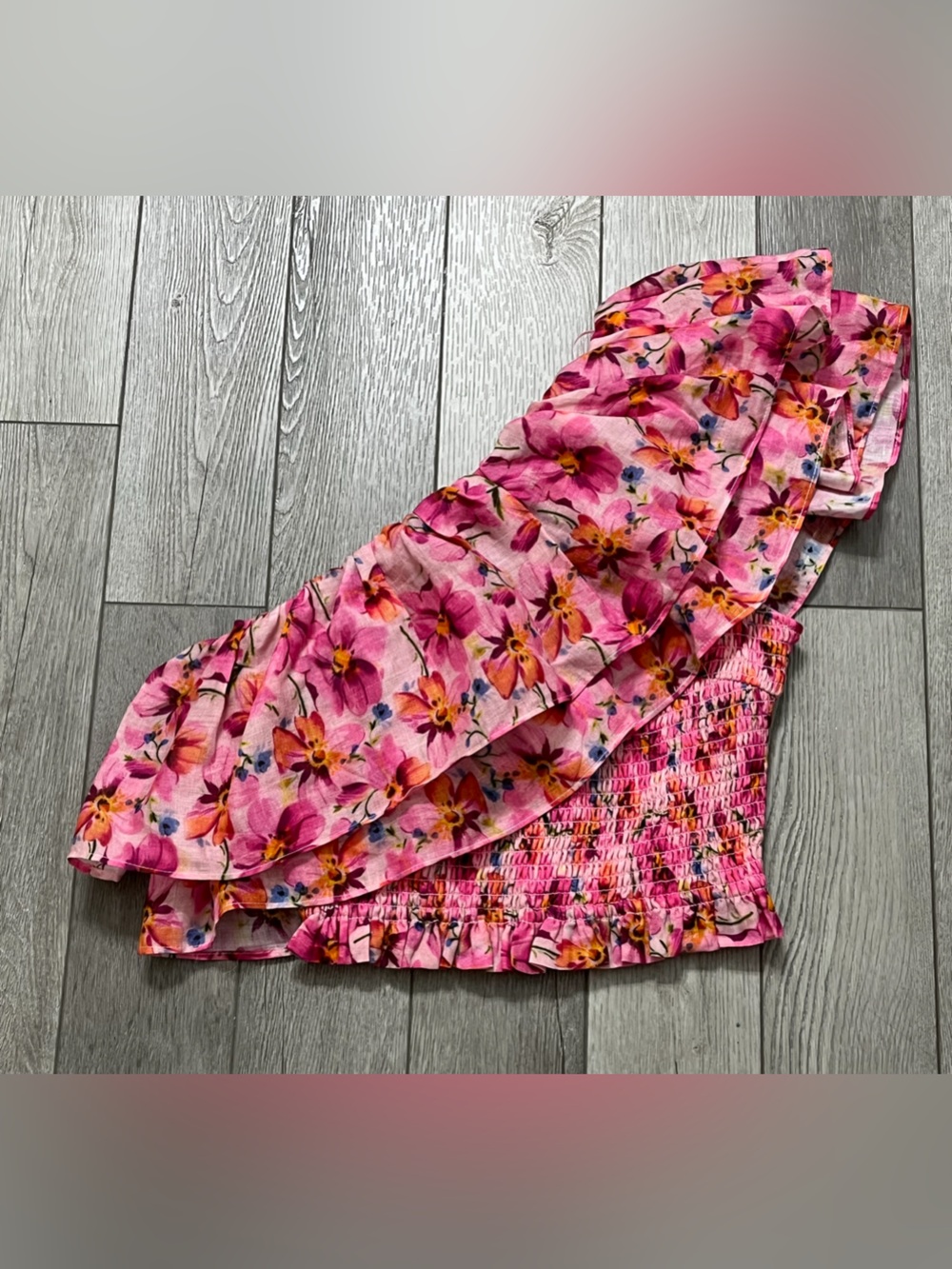 Endless Rose Pink Floral Ruffle Crop Top
Size XS